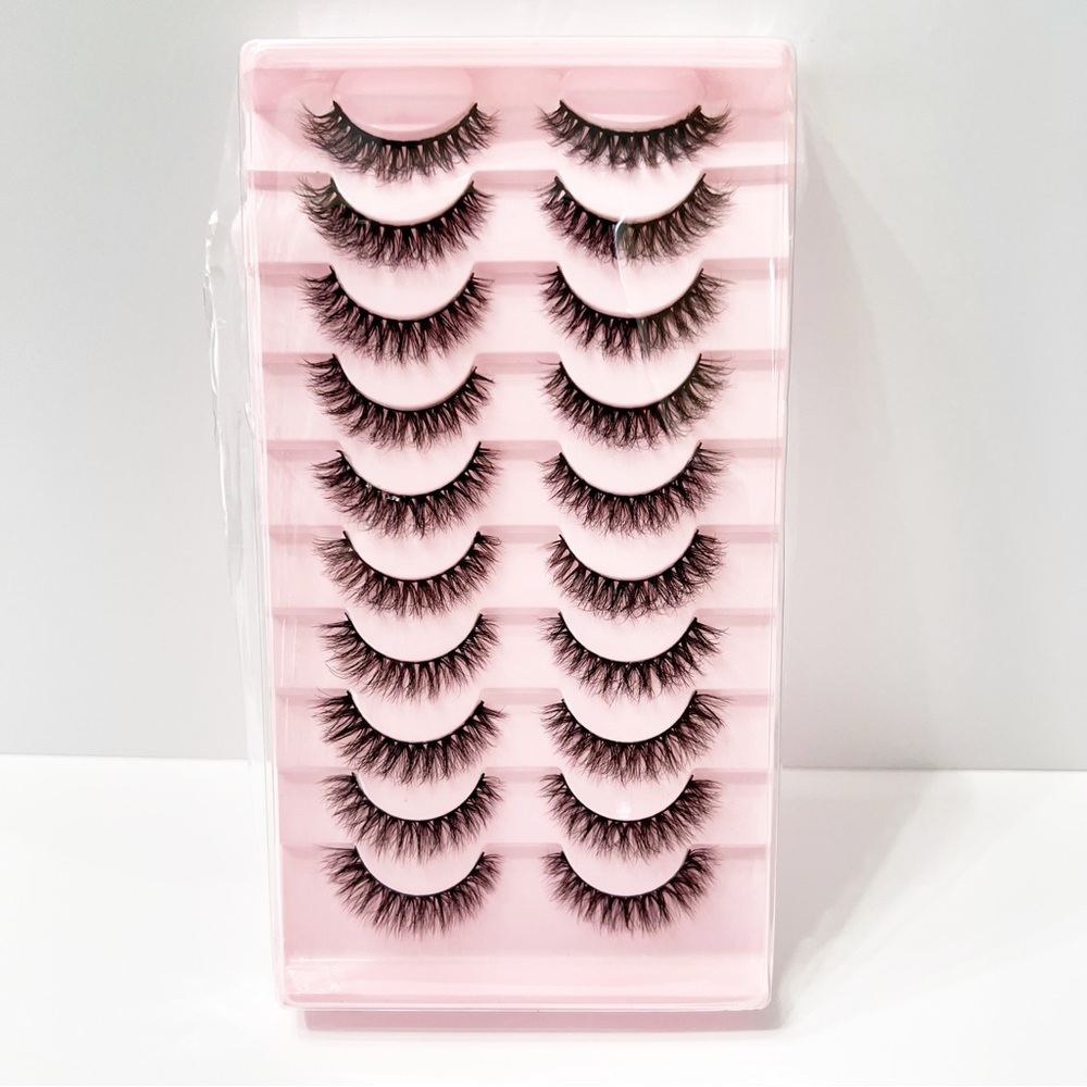 Natural Look 10-Pair Wispy False Eyelashes – Soft, Lightweight & Reusable